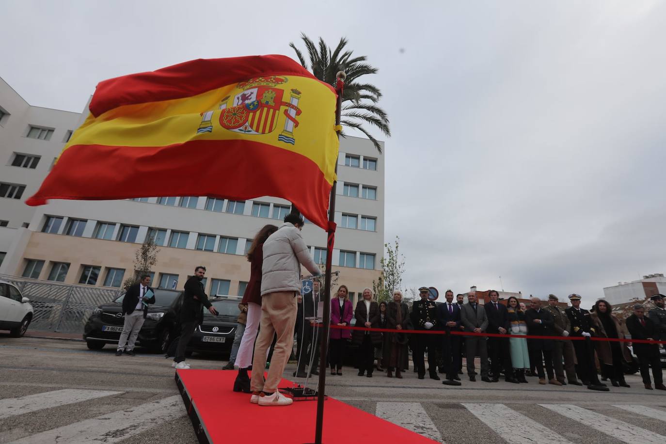 Fotos: Cádiz celebra el Día de la Constitución con la tradicional ofrenda floral e izado de la bandera