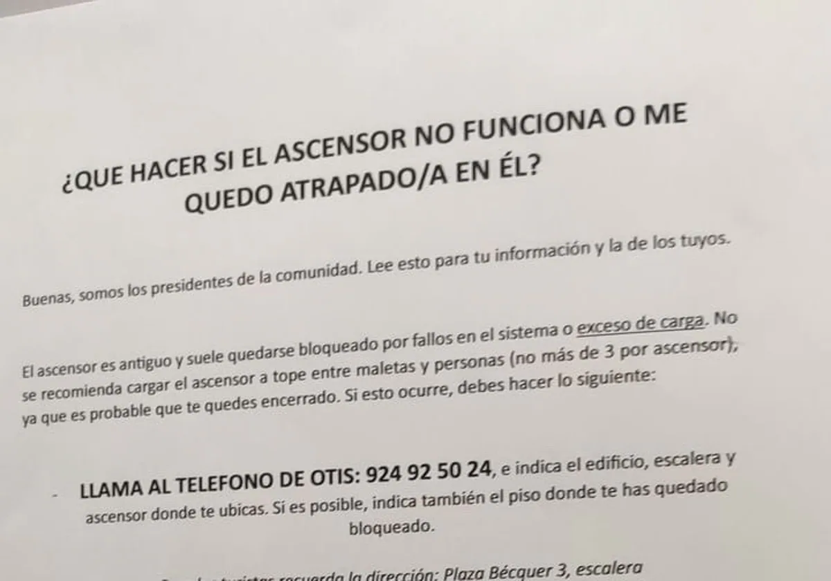 El cartel viral de una comunidad de vecinos de Cádiz y sus consejos si se avería el ascensor: «No cantes reggaeton si no quieres seguir encerrado de por vida»