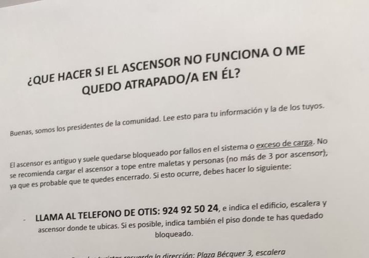 El cartel viral de una comunidad de vecinos de Cádiz y sus consejos si se avería el ascensor: «No cantes reggaeton si no quieres seguir encerrado de por vida»