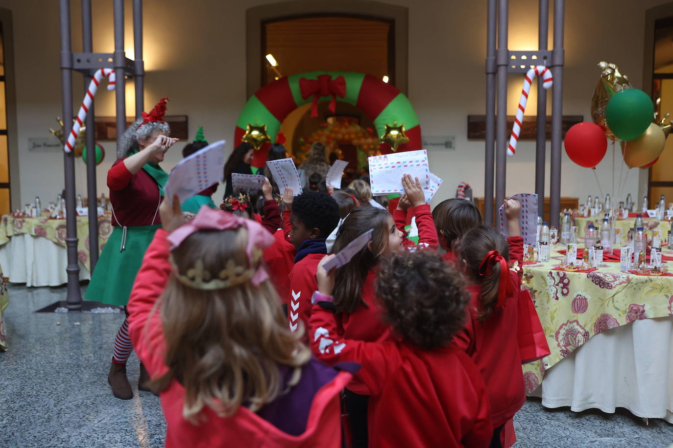 Fotos: Gala de la Ilusión de los Reyes Magos en Cádiz