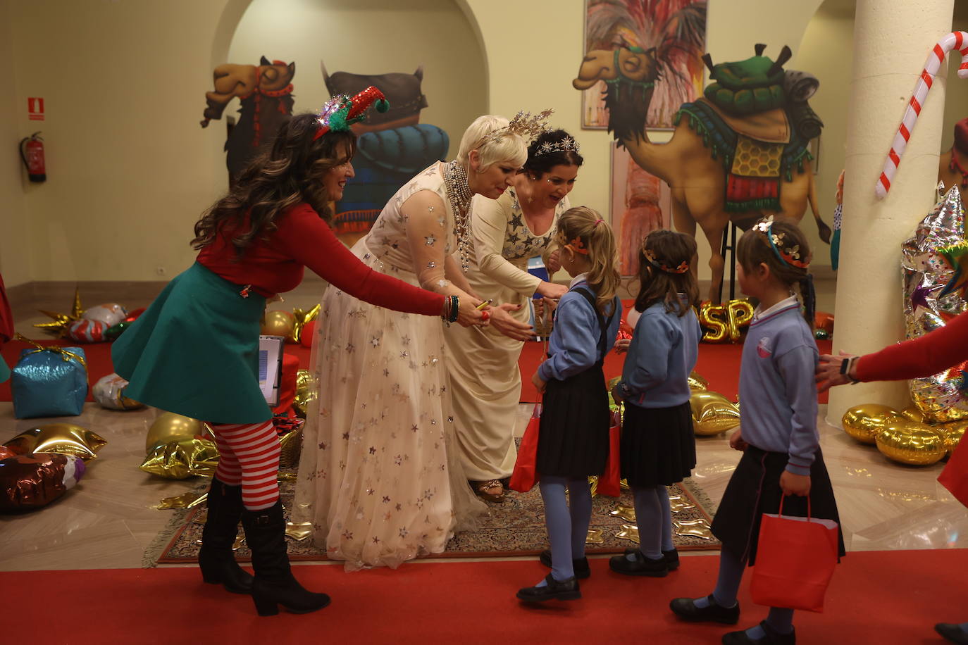 Fotos: Gala de la Ilusión de los Reyes Magos en Cádiz