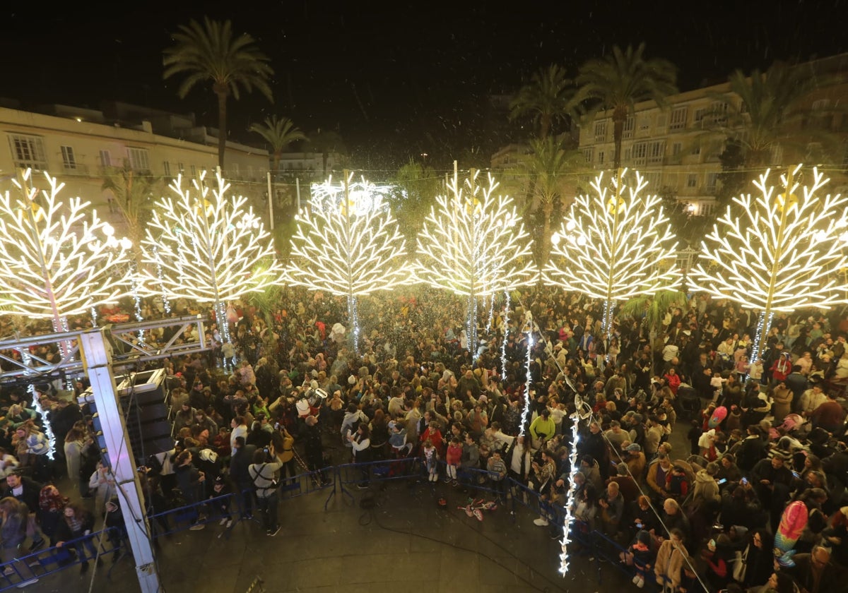 La plaza de San Juan de Dios vivirá la magia de la Navidad con un nuevo espectáculo