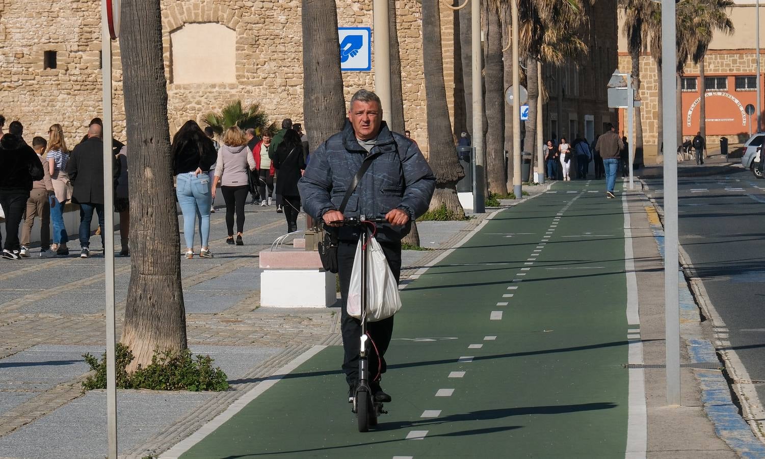 Fotos: Cádiz celebra la Navidad con un sol espléndido