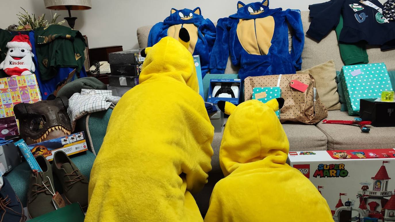 Así ha sido la llegada de los Reyes Magos en los hogares gaditanos