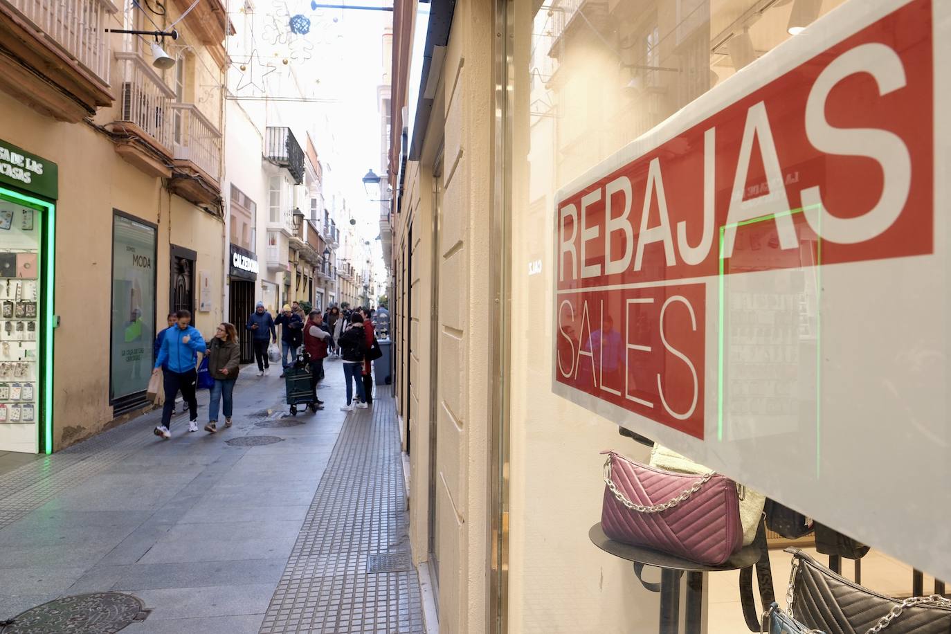 Cádiz se prepara para las rebajas de invierno