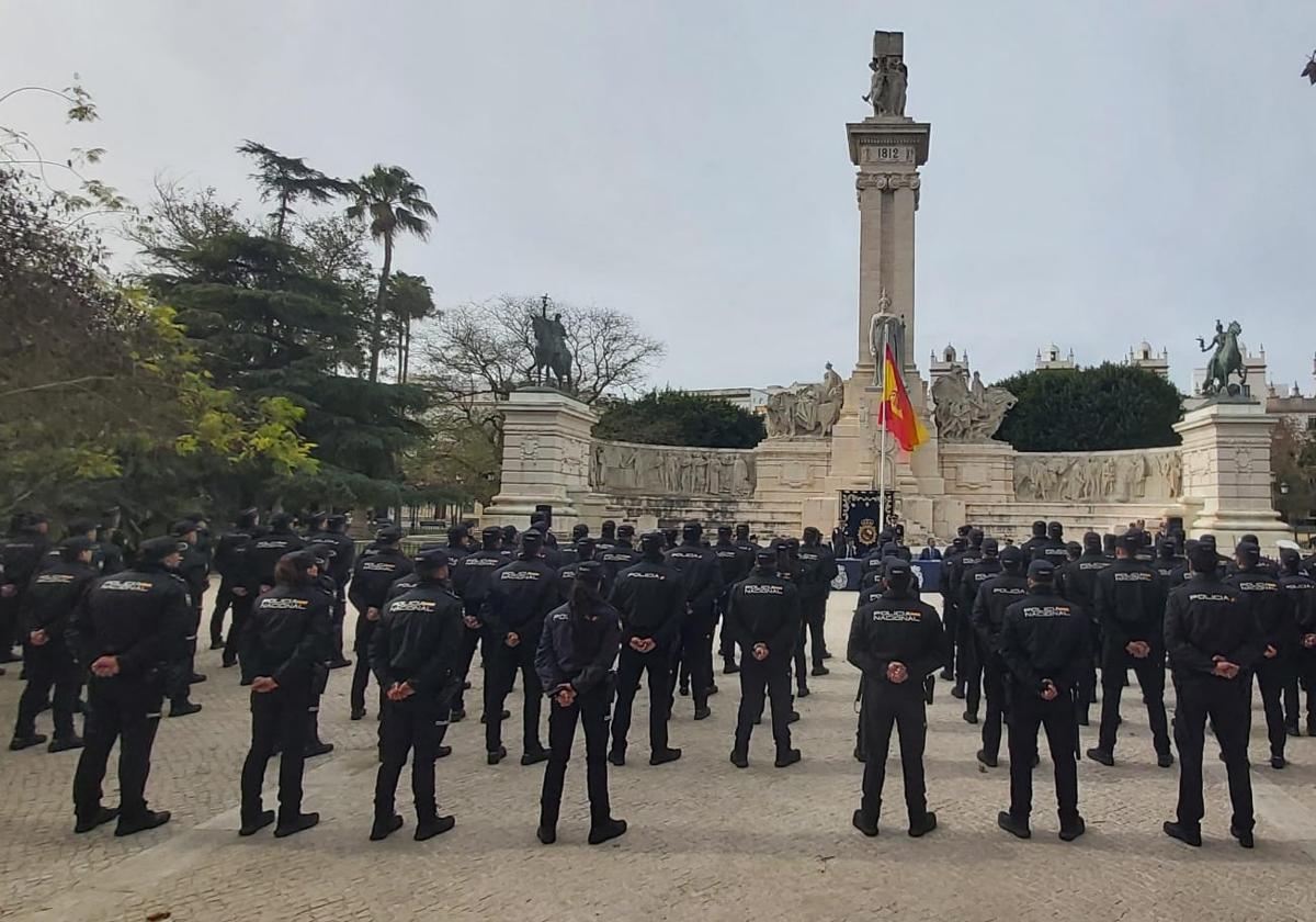 La Policía Nacional conmemora en Cádiz sus 200 años