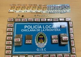 Detenidos en el Pago del Humo, en Chiclana con cinco kilos de hachís