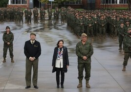 La ministra de Defensa visita el Centro de Formación de Tropa 2
