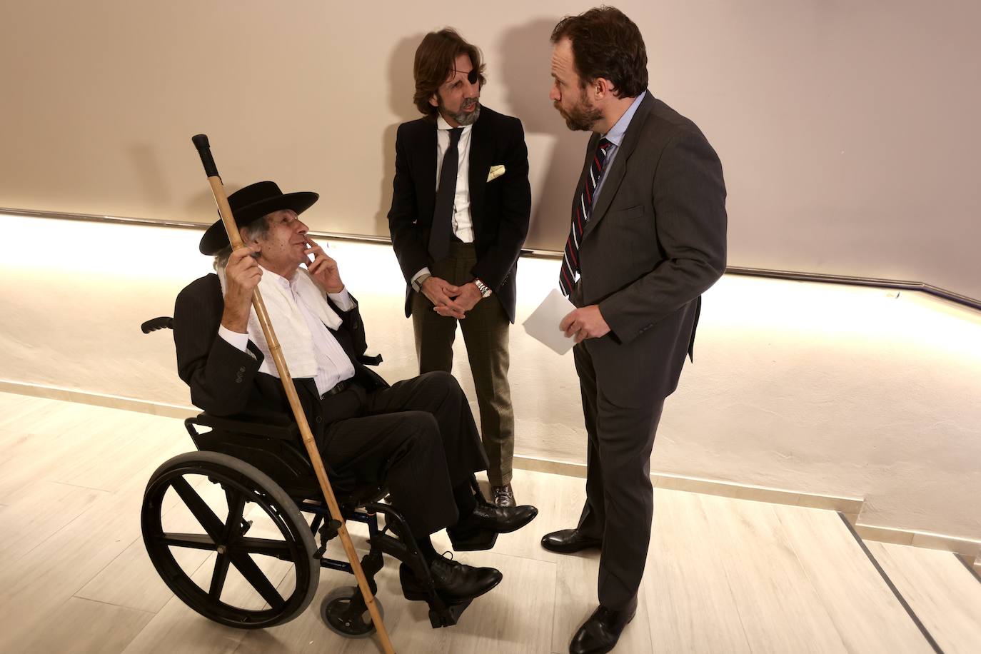 Así ha sido la entrega del premio Gaditano de Adopción a Borja Prado Eulate en Cádiz