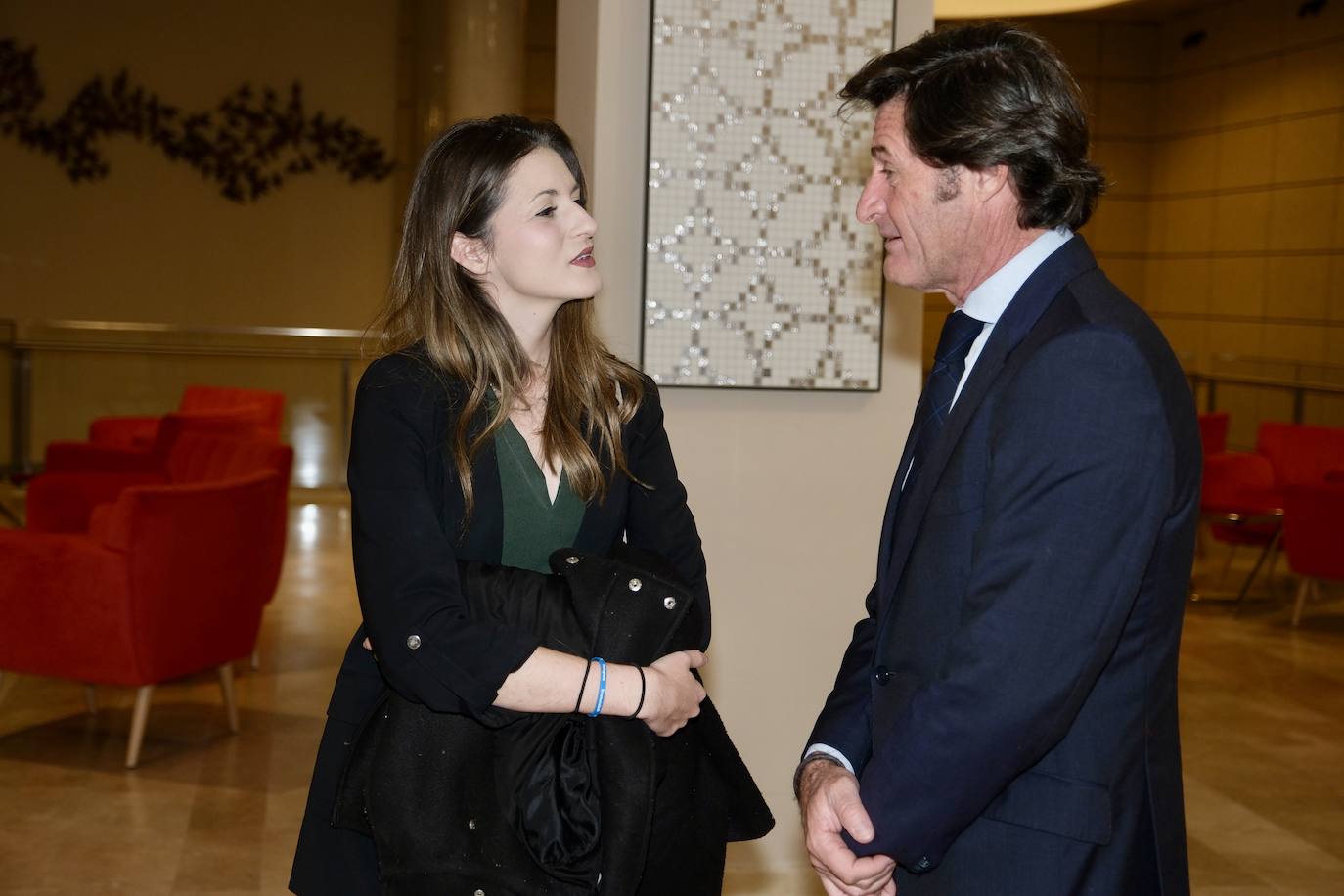 Así ha sido la entrega del premio Gaditano de Adopción a Borja Prado Eulate en Cádiz