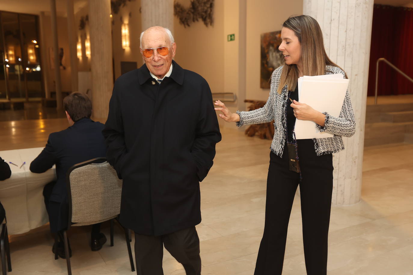 Así ha sido la entrega del premio Gaditano de Adopción a Borja Prado Eulate en Cádiz