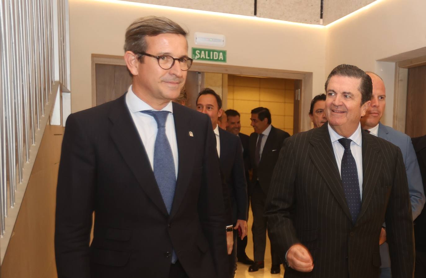 Así ha sido la entrega del premio Gaditano de Adopción a Borja Prado Eulate en Cádiz