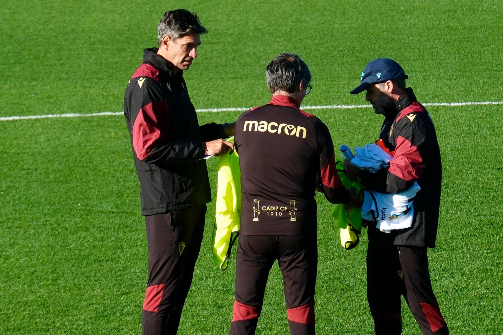 Fotos: Primer entrenamiento de Pellegrino en El Rosal