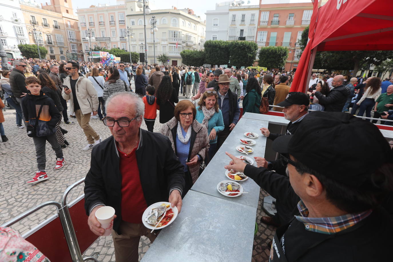Carnaval de Cádiz 2024: Ostiones para abrir boca