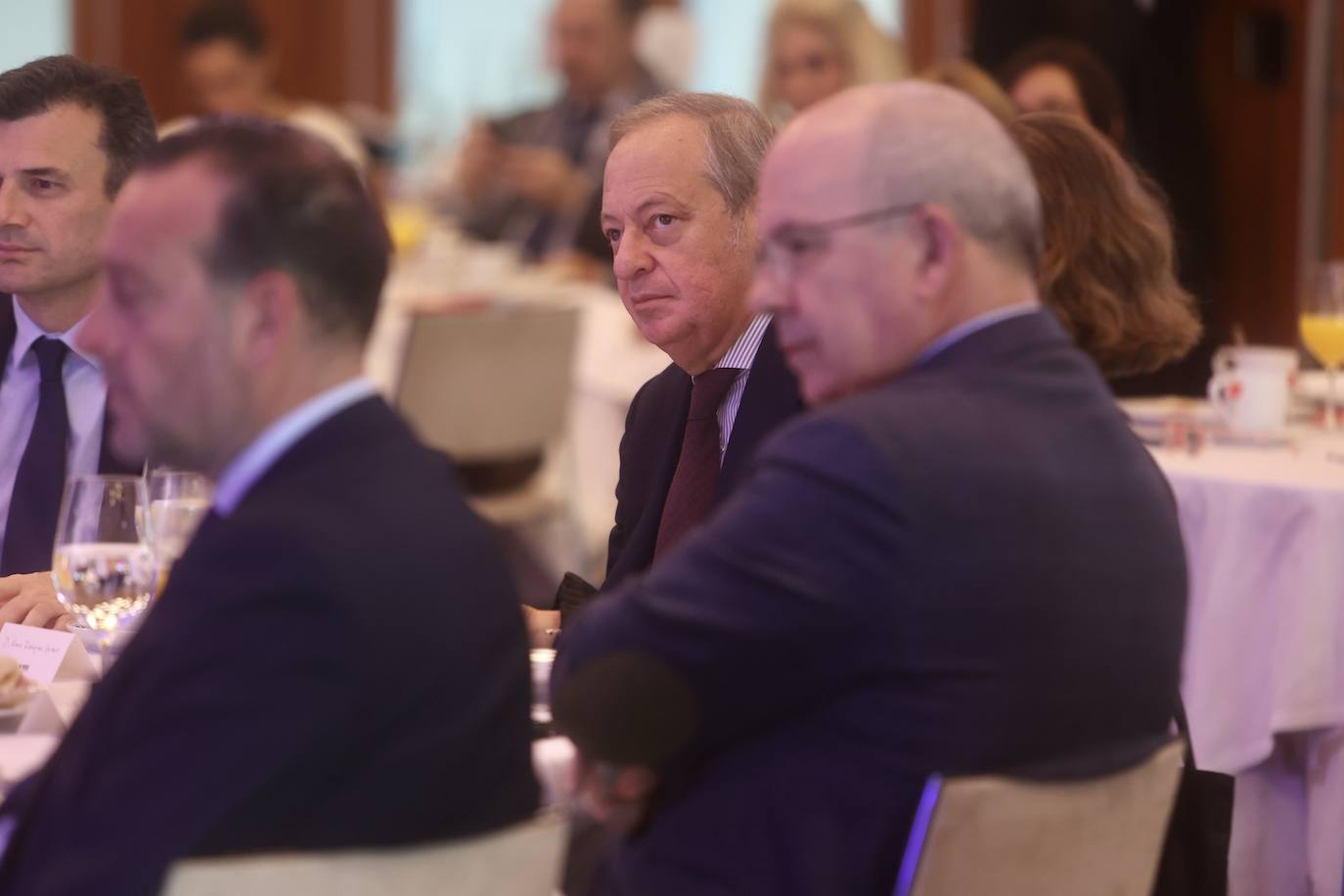 Fotos: Así ha sido el debate sobre actualidad y periodismo en La Mirada Económica con Julián Quirós, Alberto García Reyes e Ignacio Moreno