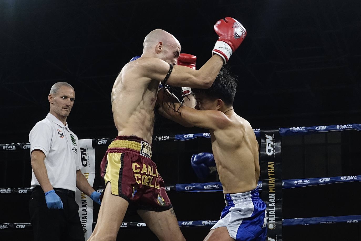 Fotos: Carlos Coello se convierte en tetracampeón mundial al vencer al tailandés Jatuphon Raksapa