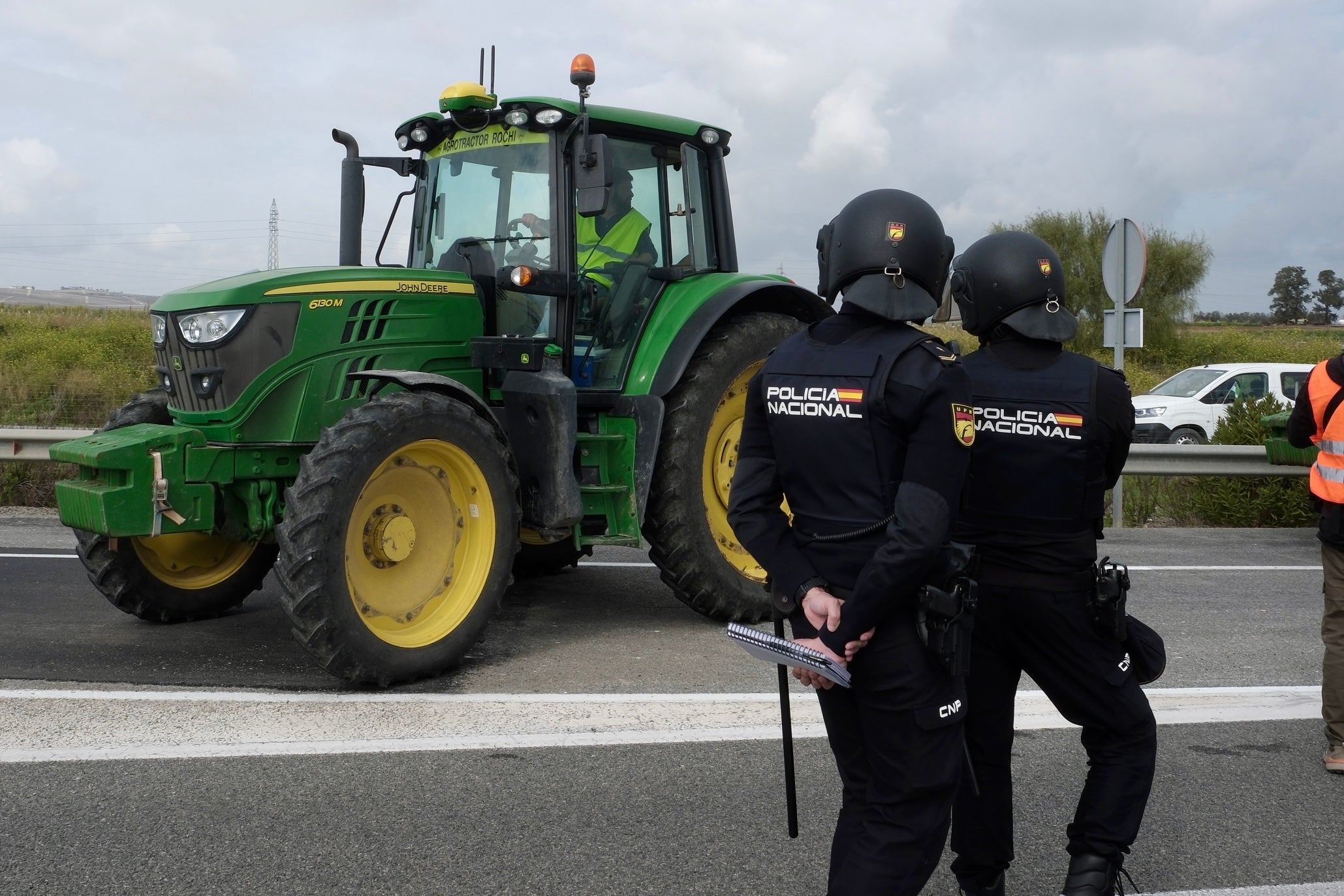 Fotos: Así ha sido la segunda jornada de movilizaciones de agricultores y ganaderos en Jerez