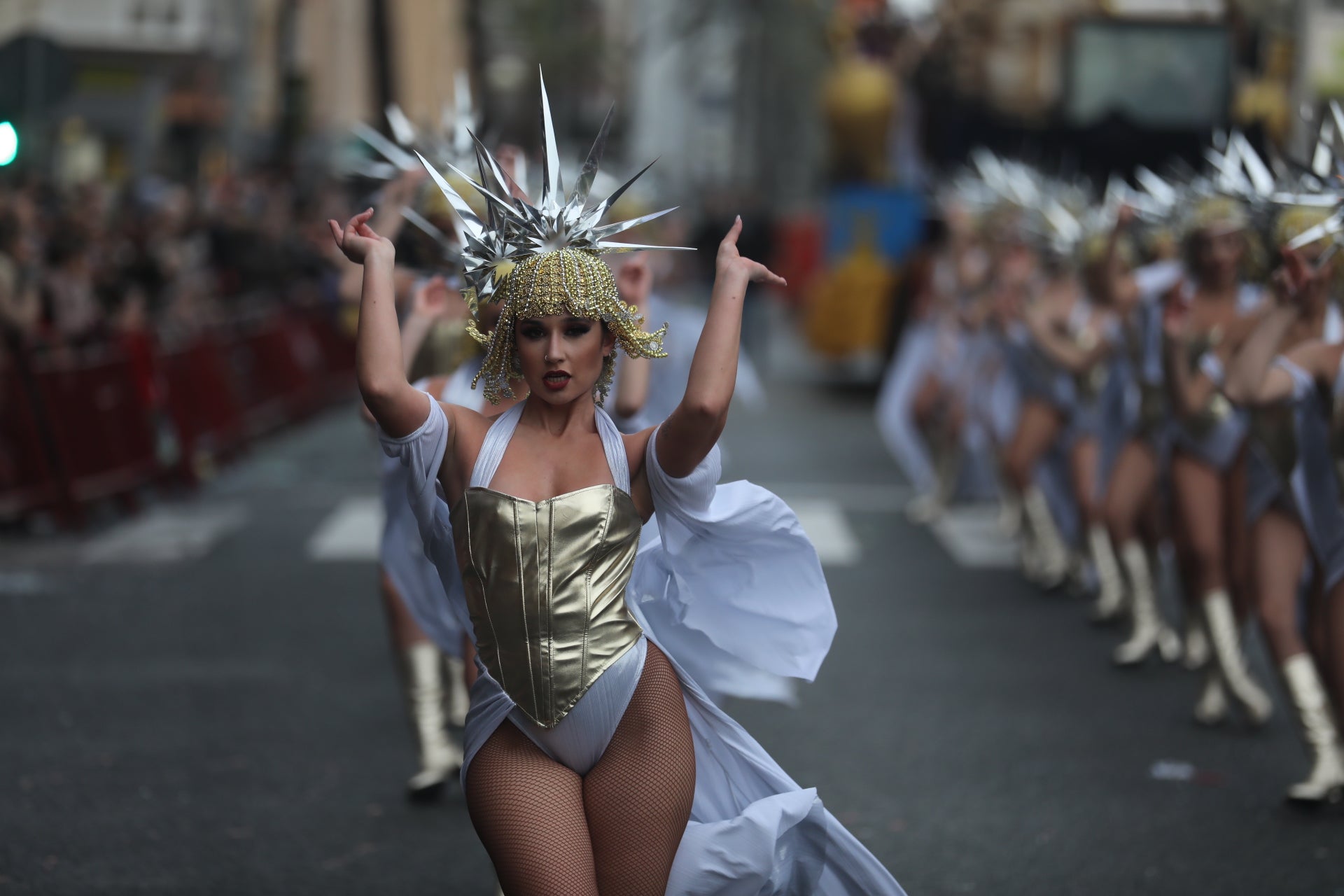 Fotos: Las mejores imágenes de la Cabalgata Magna del Carnaval de Cádiz