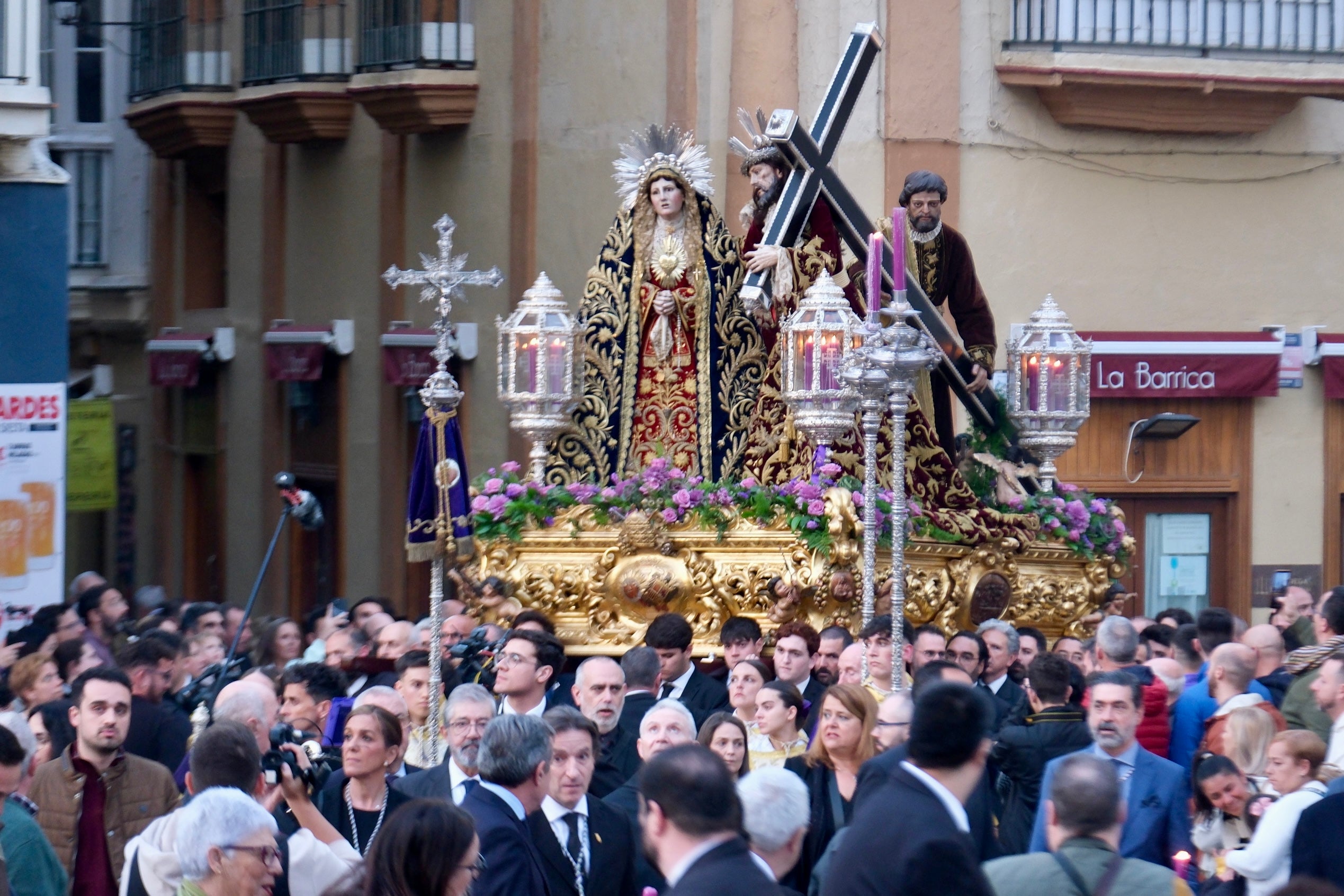 Las imágenes del Vía Crucis