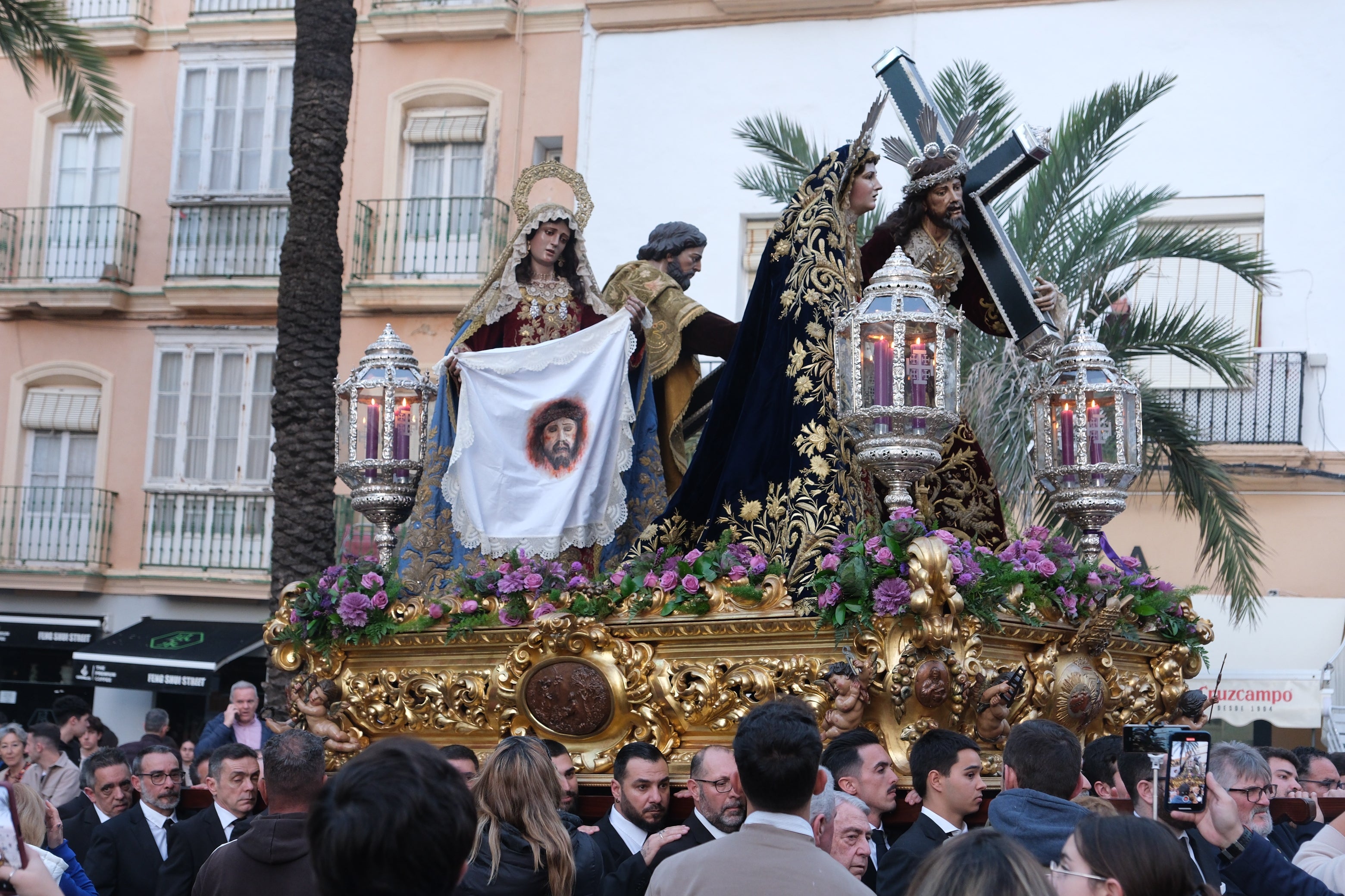 Las imágenes del Vía Crucis
