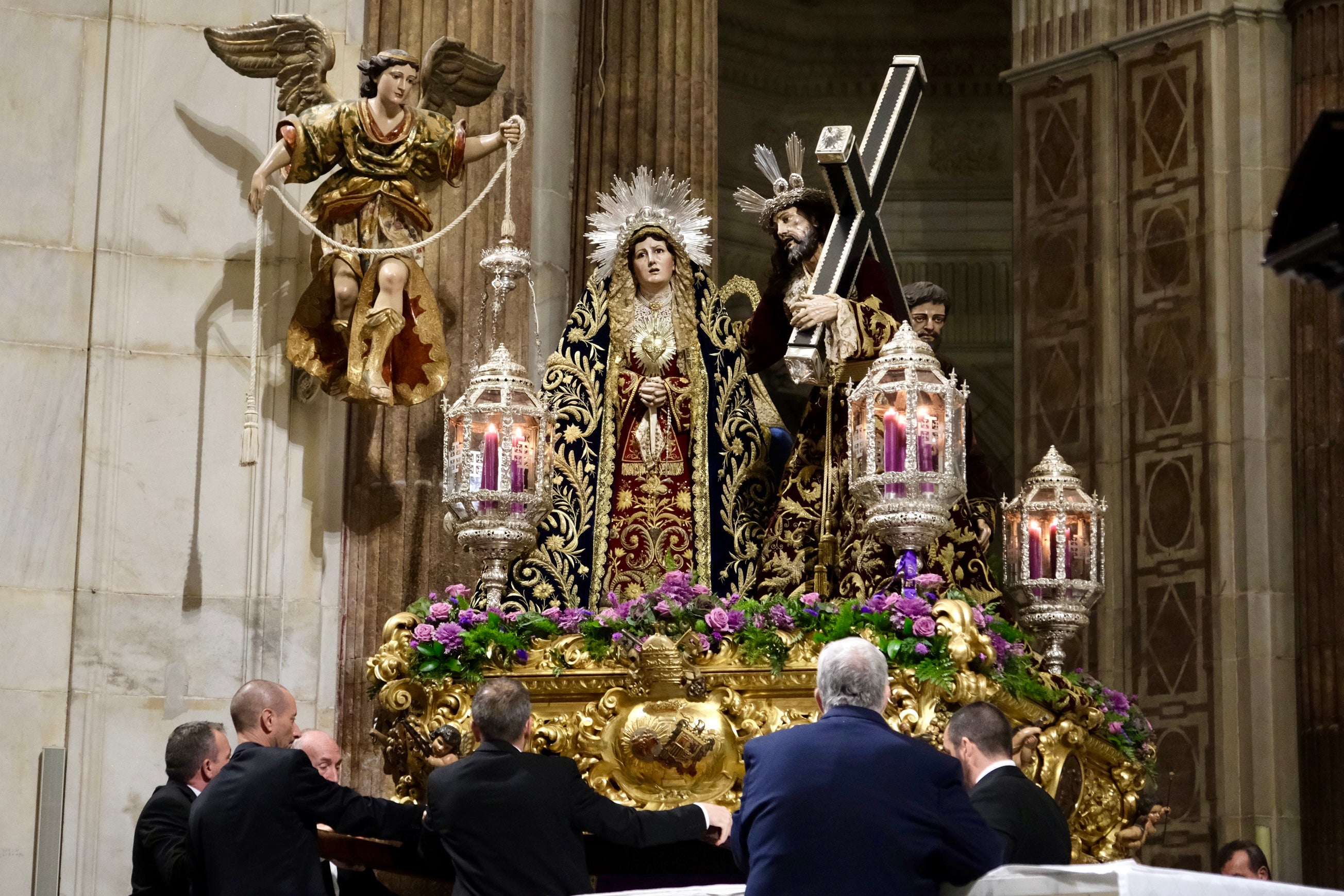 Las imágenes del Vía Crucis
