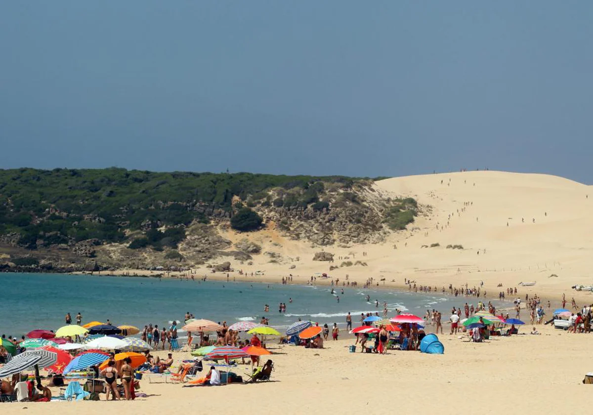 Una playa de Cádiz, entre las cien mejores del mundo según Lonely Planet