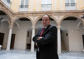 Casimiro Mantell:  «En mayo o junio tomaremos una decisión final sobre Valcárcel»