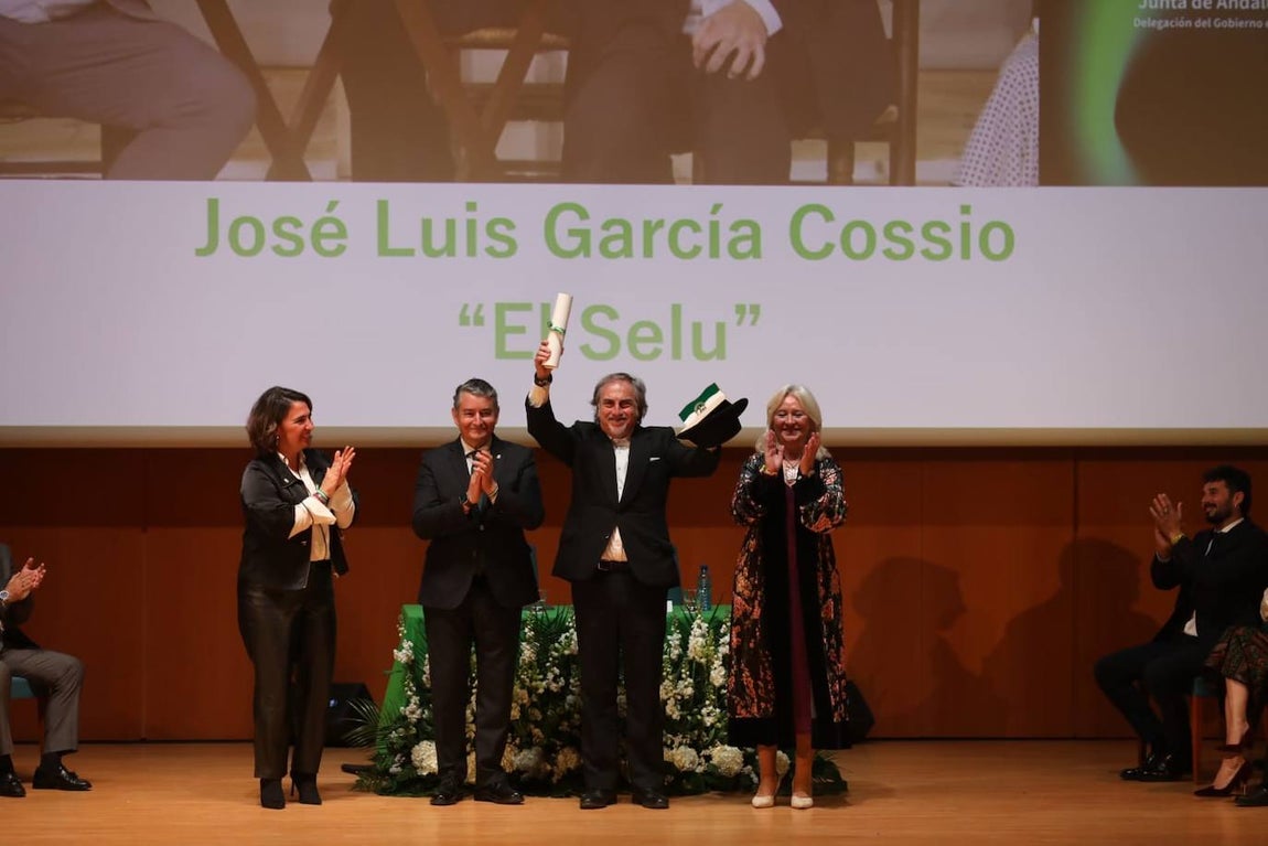 Fotos: Así ha sido la entrega de las Banderas de Andalucía 2024 en Cádiz