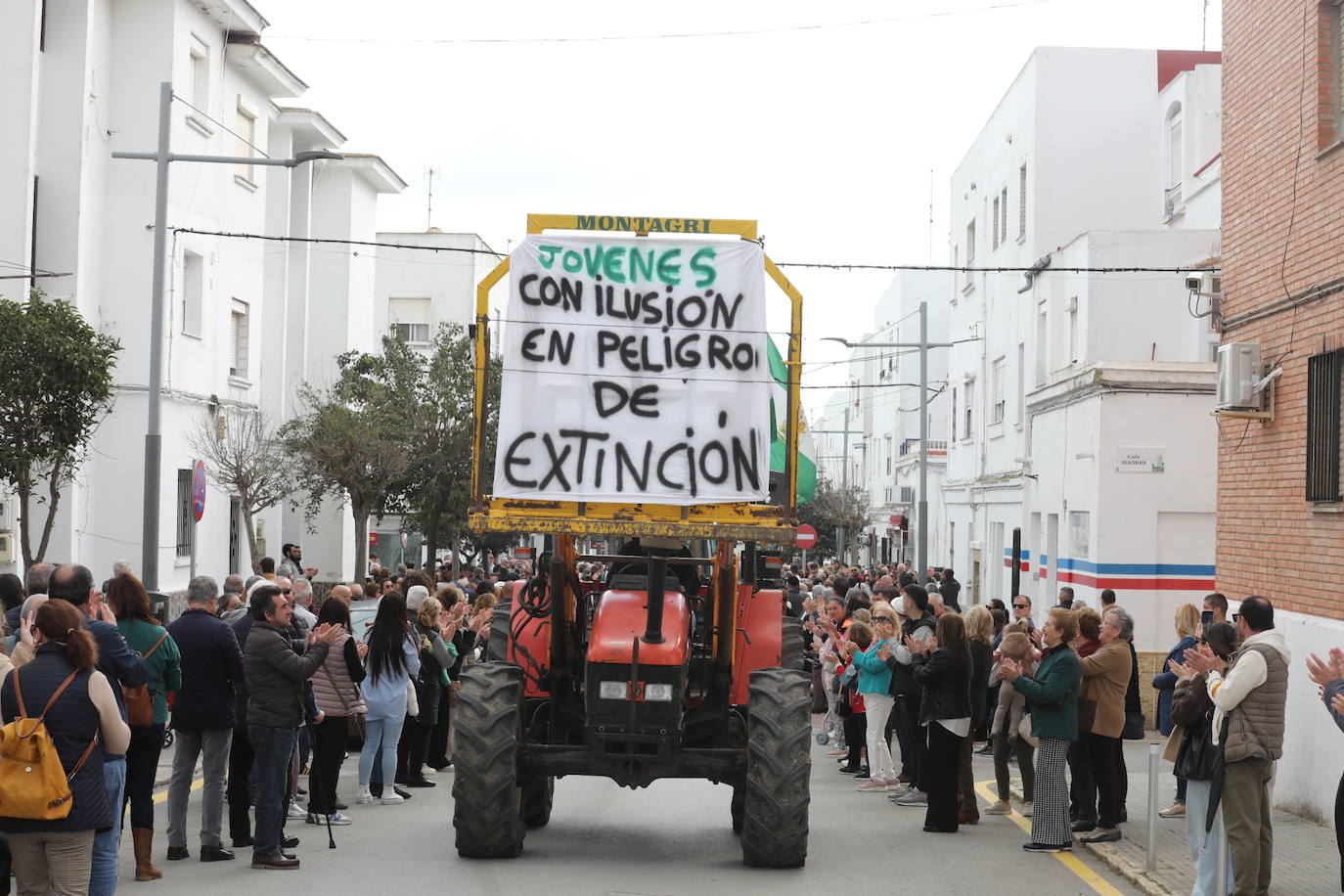 Fotos: Barbate se echa a la calle