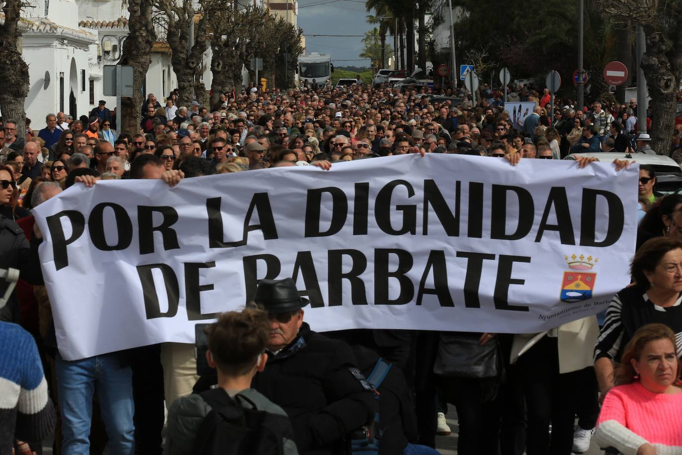 Fotos: Barbate se echa a la calle