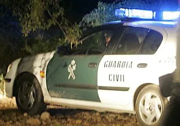 Dos guardias civiles heridos en Chiclana en una persecución a un grupo de 'petaqueros' de narcos