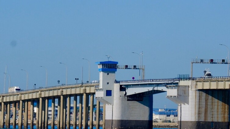 El plan de tráfico por el cierre del puente Carranza se evalúa el martes