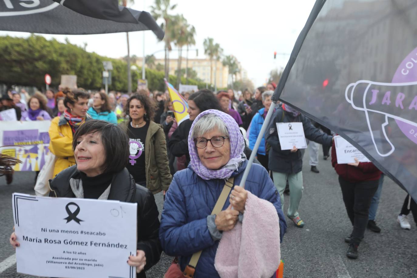 Fotos: Así ha sido la jornada feminista en Cádiz