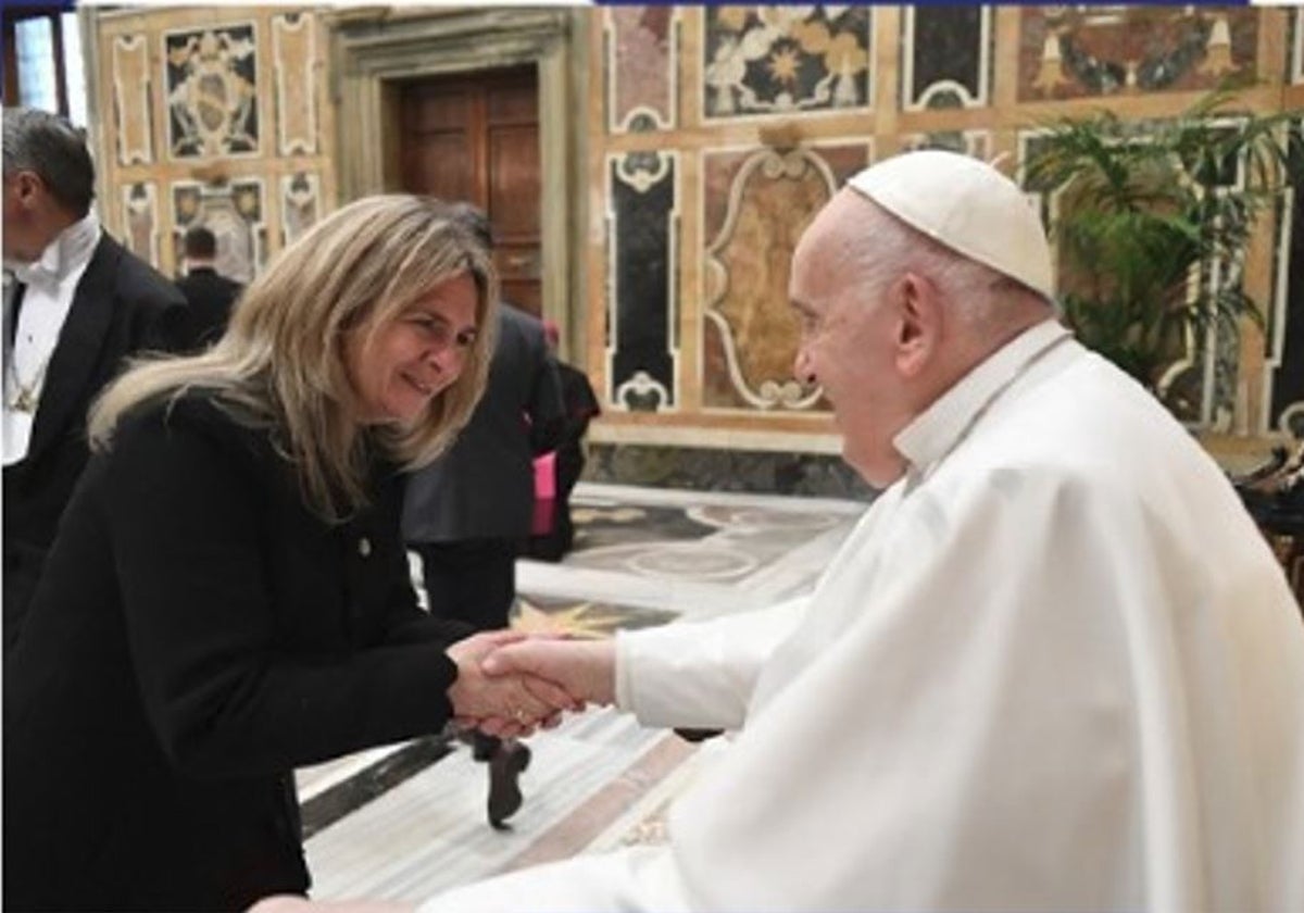 El Papa Francisco recibió en audiencia a representantes de Salus Infirmorum de Cádiz