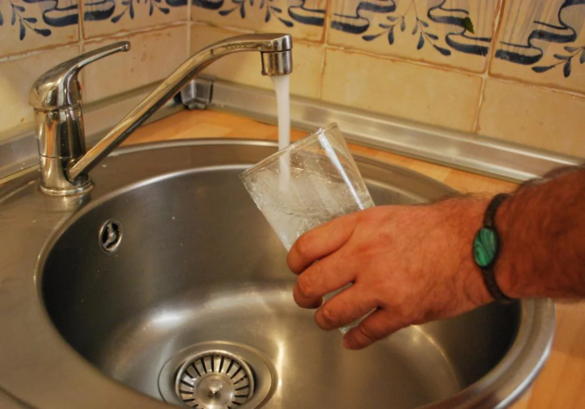 Las medidas de ahorro de agua en Guadalete-Barbate y Cuencas Mediterráneas se revisarán
