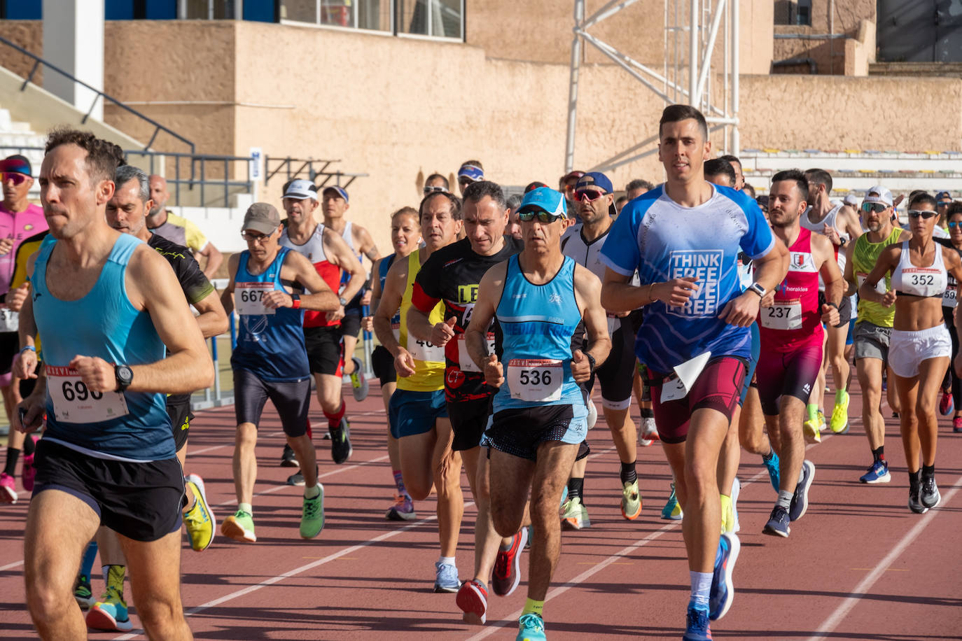 Las imágenes de la Media Maratón Bahía de Cádiz 2024