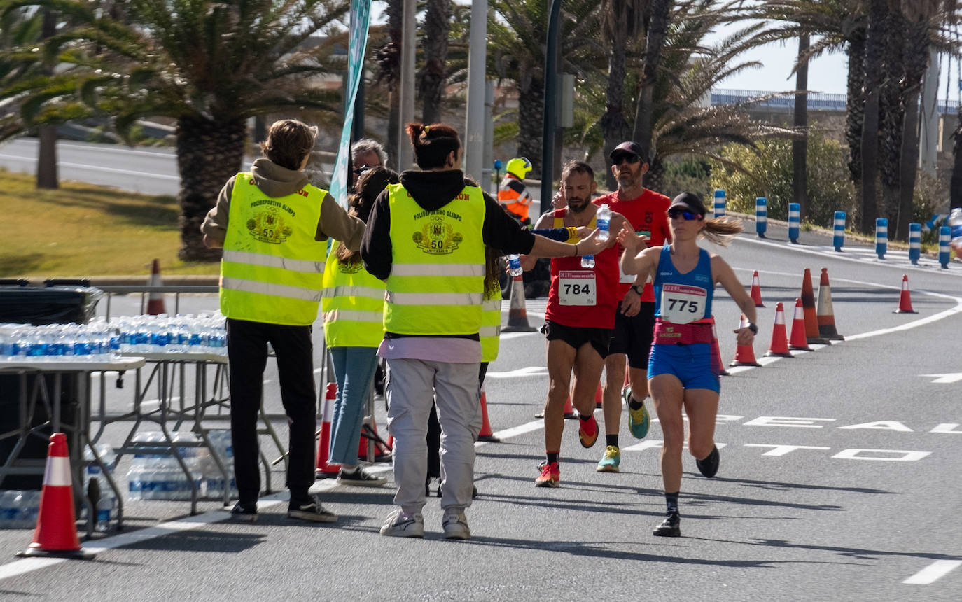 Las imágenes de la Media Maratón Bahía de Cádiz 2024