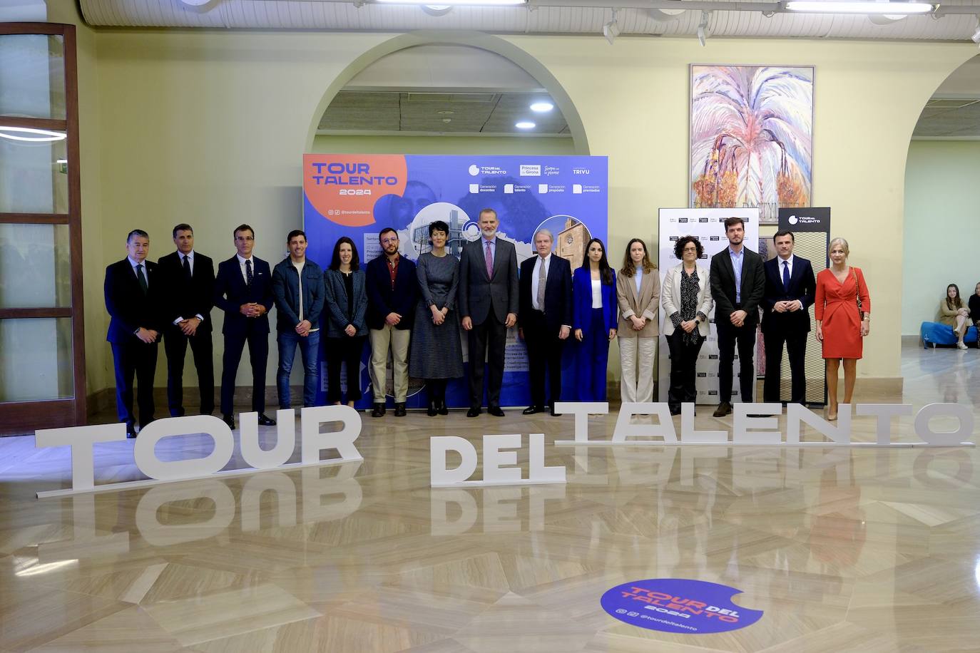 Fotos: El Rey visita Cádiz con motivo del Premio Princesa de Girona