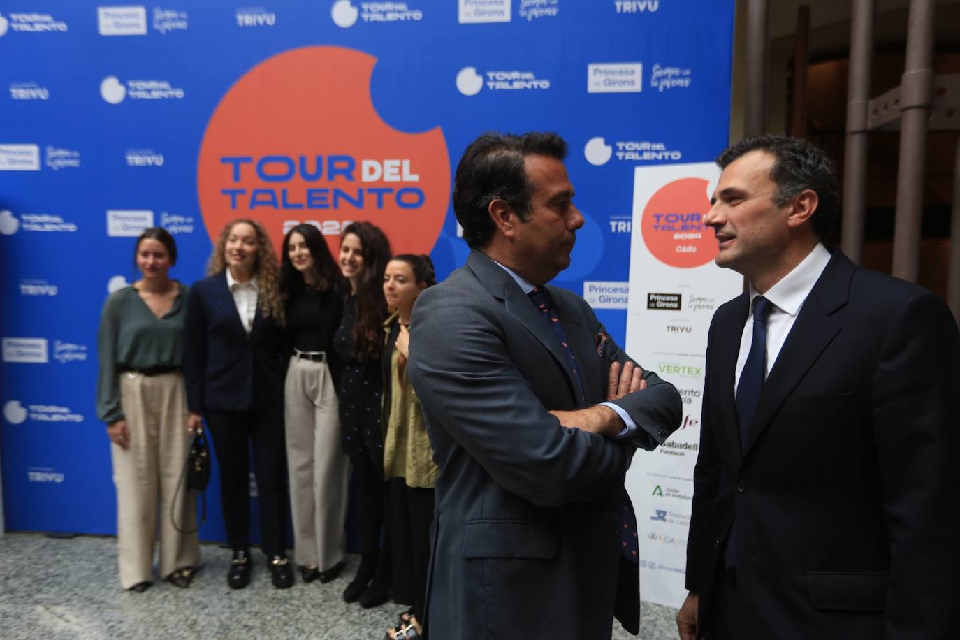 Fotos: El Rey visita Cádiz con motivo del Premio Princesa de Girona