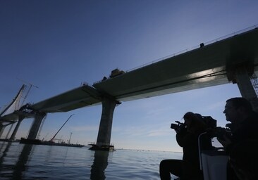 El motivo por el que el Puente de la Constitución de Cádiz no colapsaría como el de Baltimore en caso de accidente