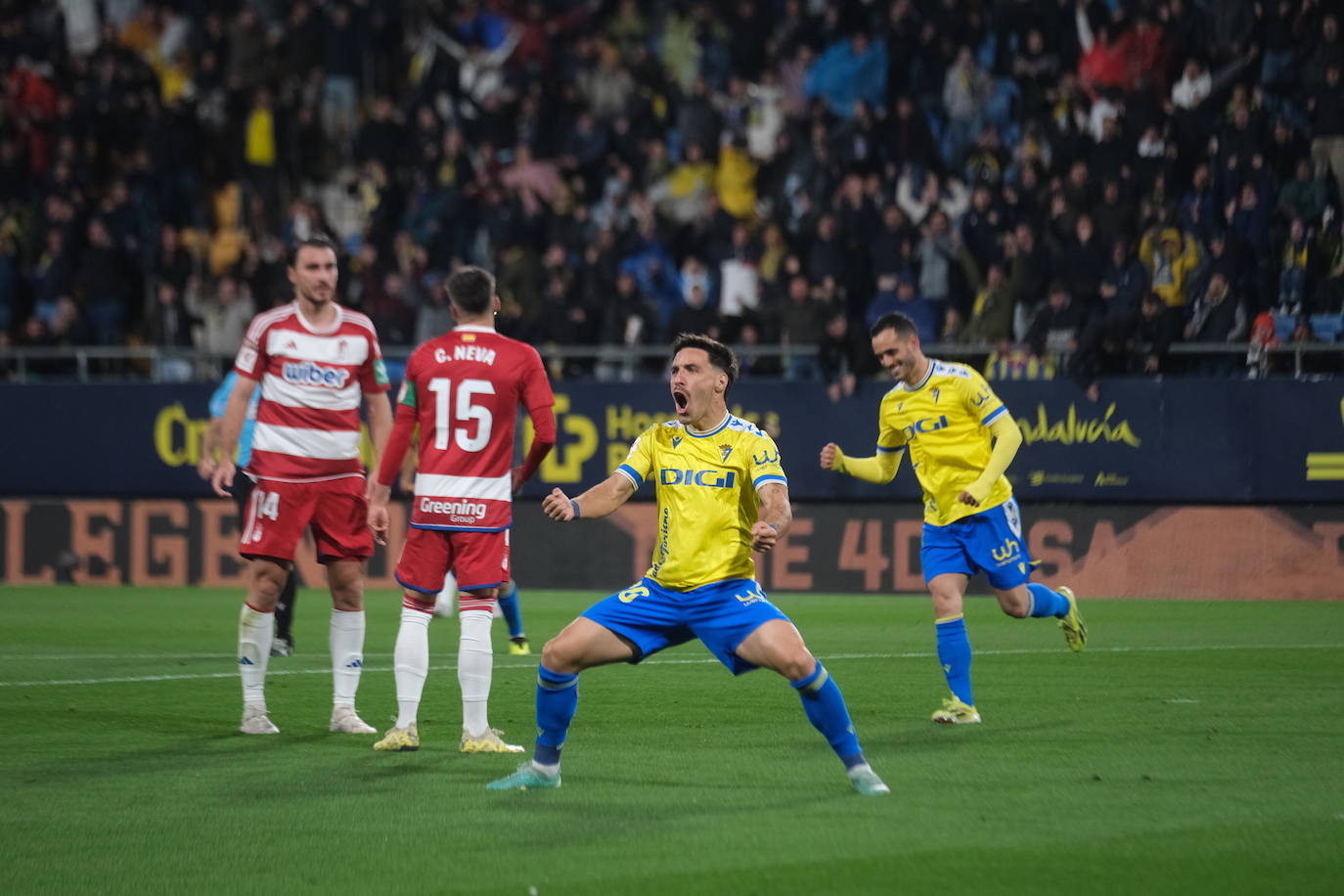 Fotos: El partido del Cádiz contra el Granada