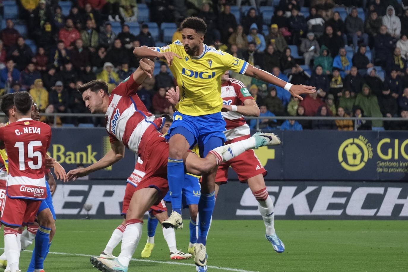 Fotos: El partido del Cádiz contra el Granada