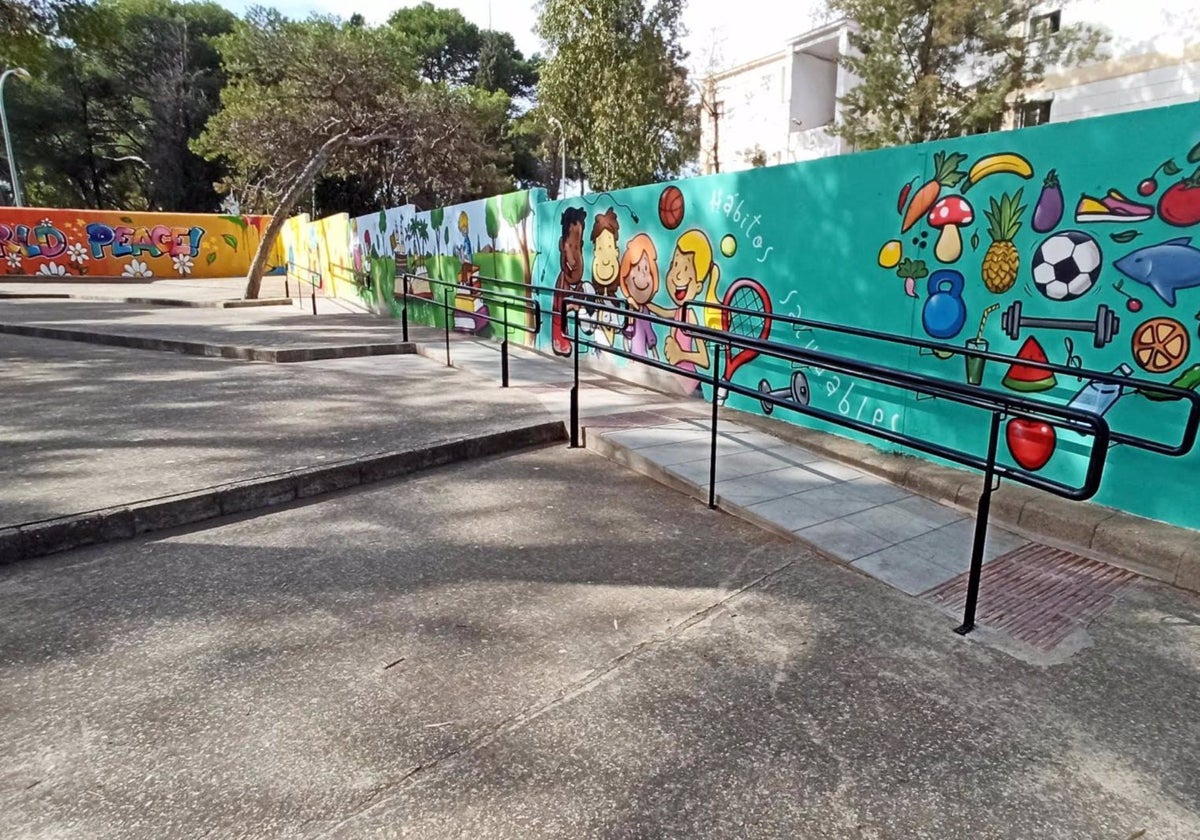 Del Pozo anuncia la finalización de las obras de accesibilidad en el CEIP Cristobal Colón de El Puerto