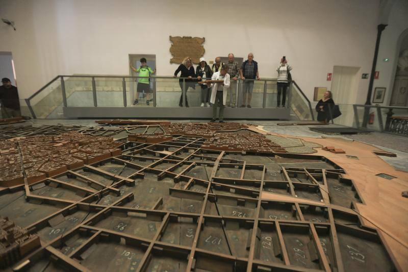 Fotos: Así está siendo la restauración de la Maqueta de Cádiz