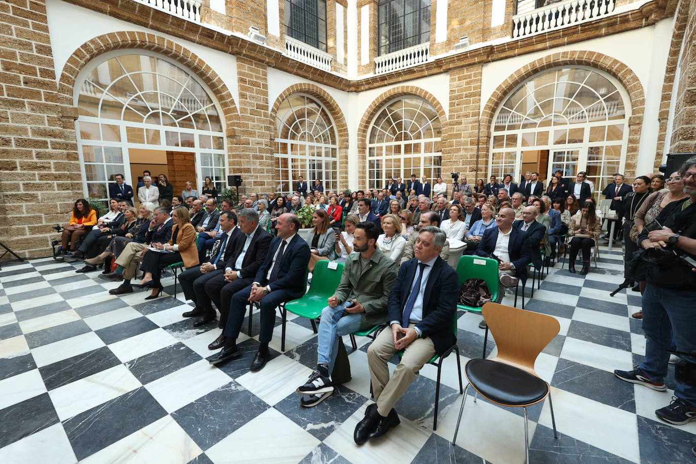 FOTOS: Así ha sido la presentación del libro &#039;Sin acritud&#039; de Ignacio Moreno Bustamante