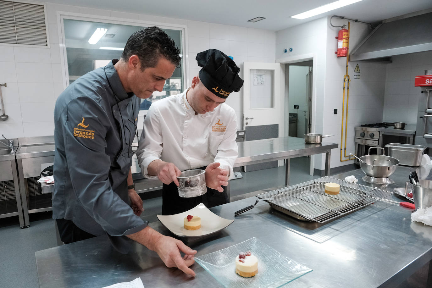 Fotos: La Escuela de Hostelería Fernando Quiñones celebra su 50 aniversario