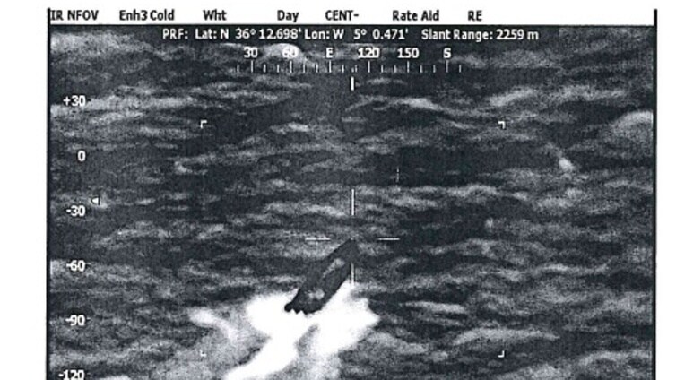 Las cámaras del SIVE y un avión controlaron a la narcolancha sospechosa de Barbate hasta que llegó a tierra