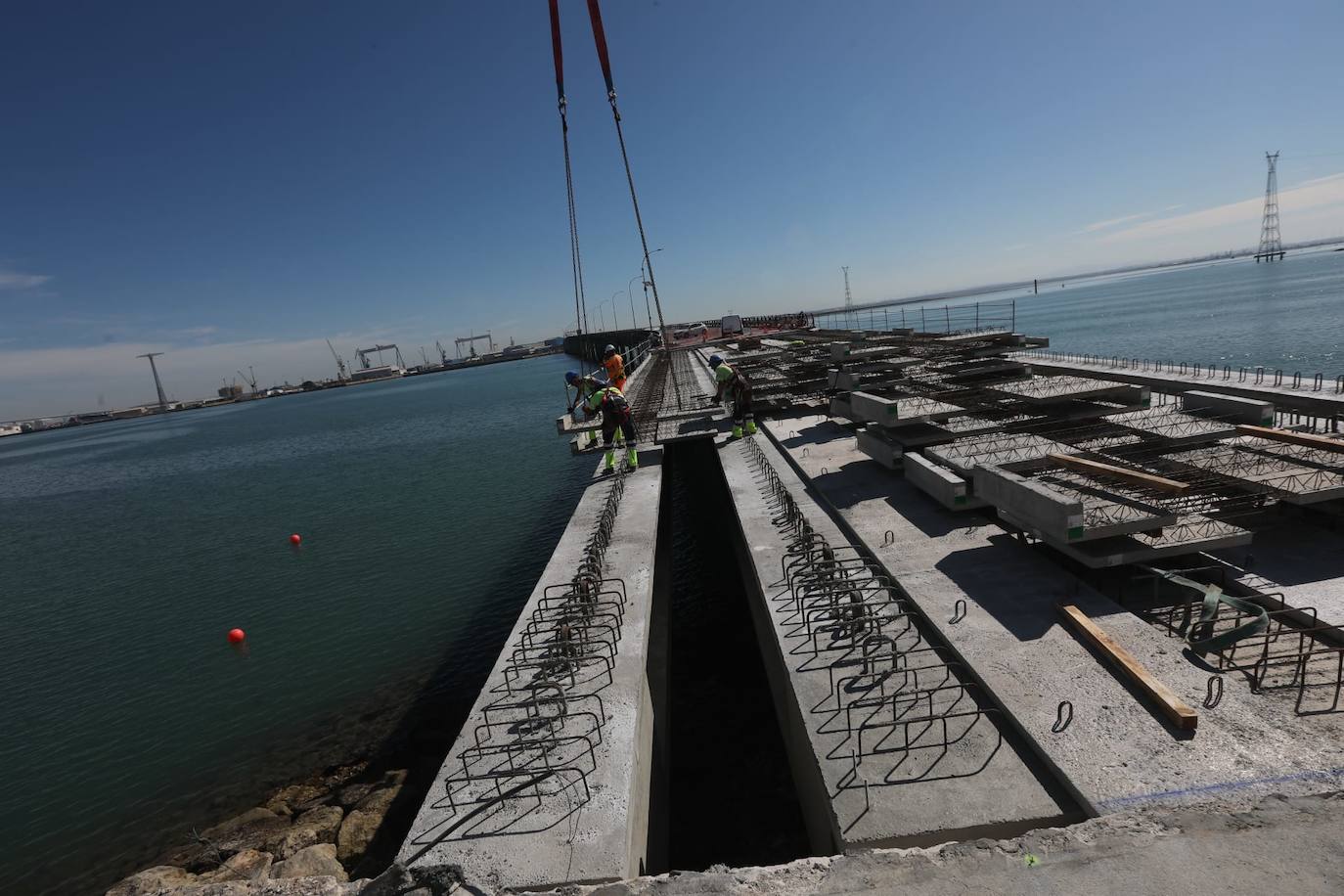 La evolución del Puente Carranza de Cádiz tras las obras, en fotos
