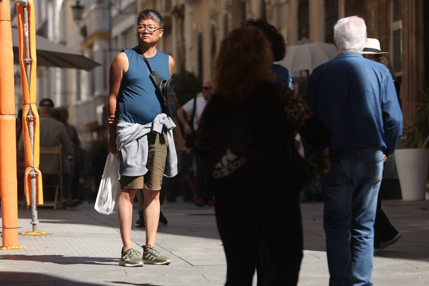Fotos: Más de 8.000 cruceristas en Cádiz este jueves