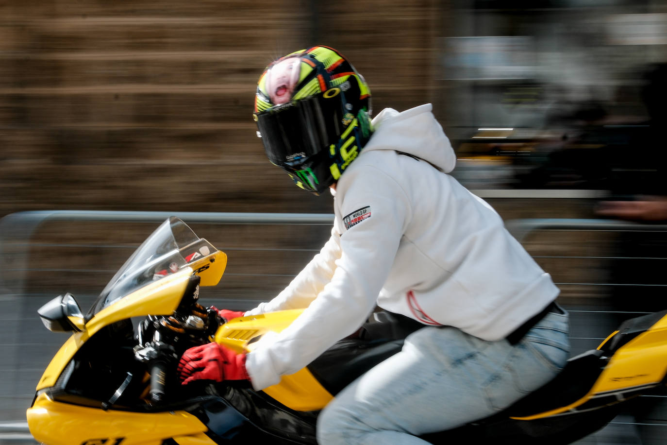 FOTOS: Regresa la fiebre motera a El Puerto